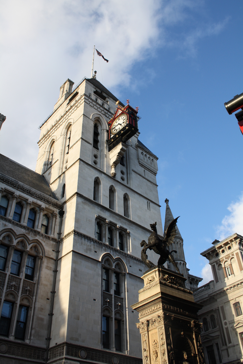 london-y-zena-447-law-courts london-y-zena-447-law-courts